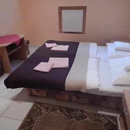 Pensión A Reštaurácia Pod Hradom, Turńa Nad Bodvou 3*
